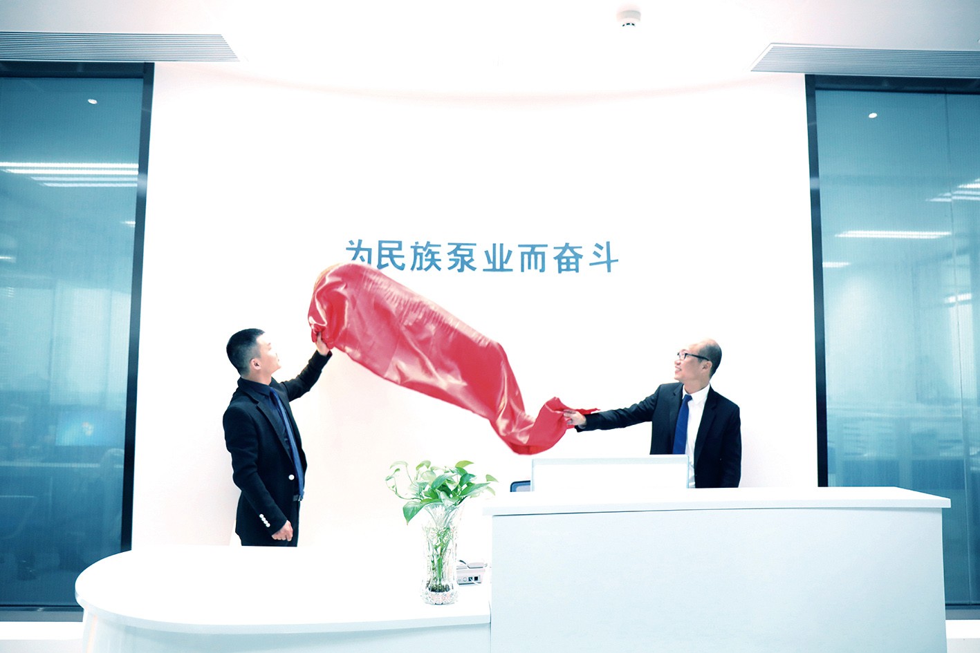 1560311057723479.jpg 1560311057723479.jpg